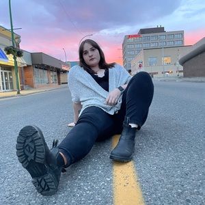 Meet your Posher, Kassidy